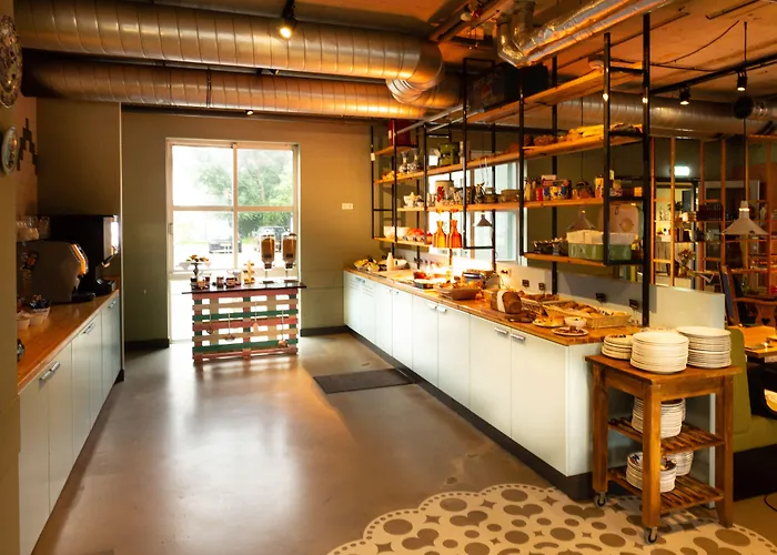 Western Zaan Inn, Amsterdam - 잔담