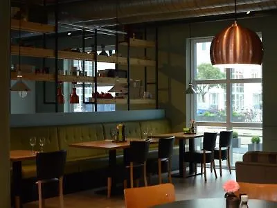 호텔 Western Zaan Inn, Amsterdam - 3*