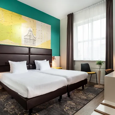 Western Zaan Inn, Amsterdam - سانداكم